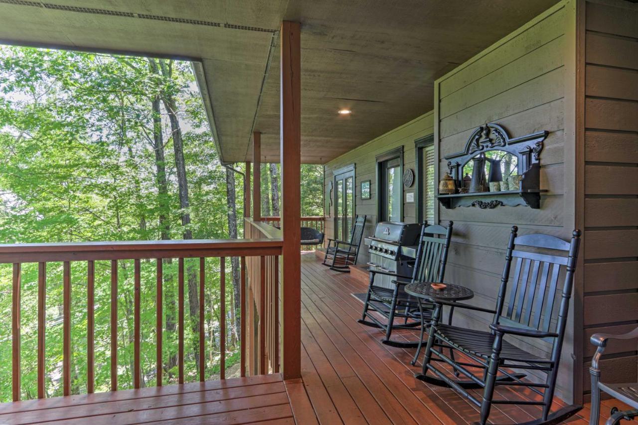 Eclectic Cabin With Hot Tub 1 Mi To Ober Gatlinburg Buitenkant foto