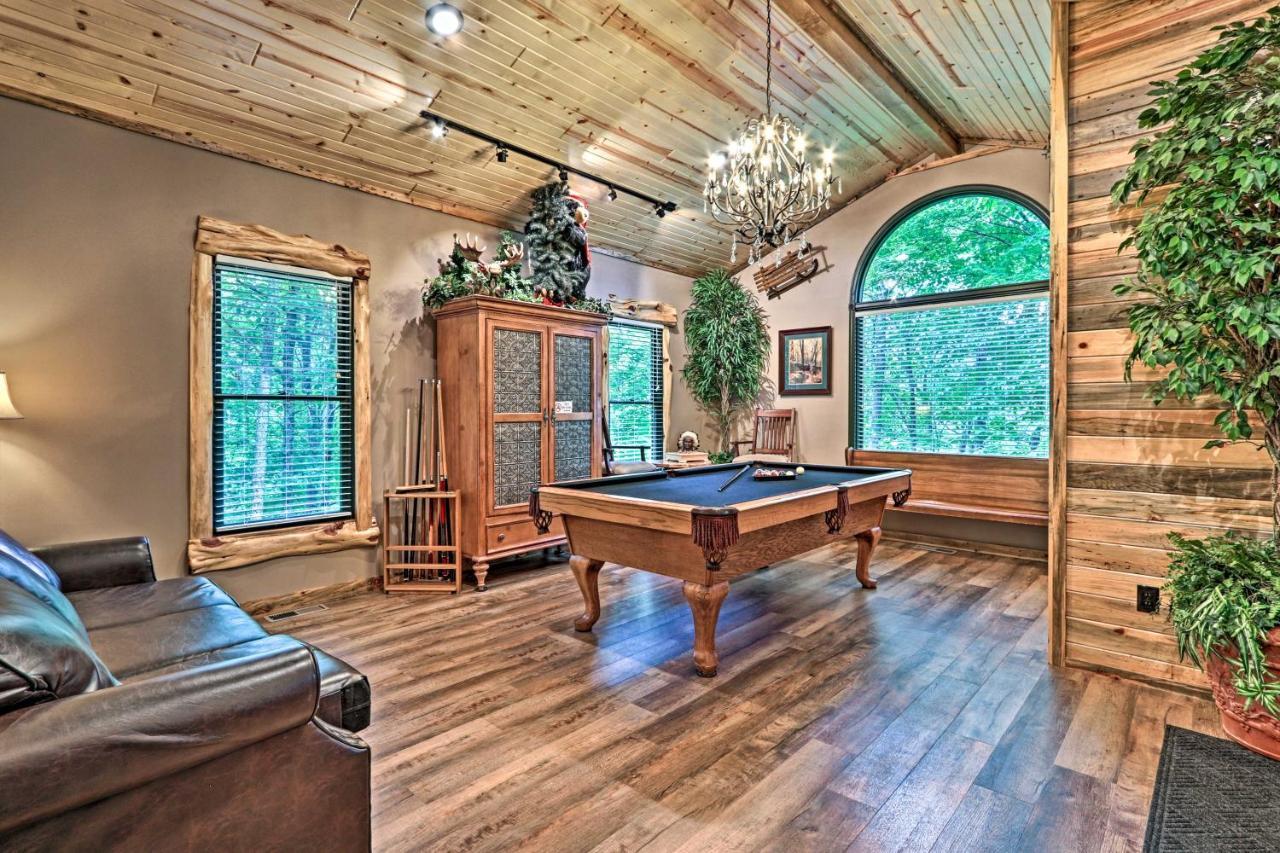 Eclectic Cabin With Hot Tub 1 Mi To Ober Gatlinburg Buitenkant foto